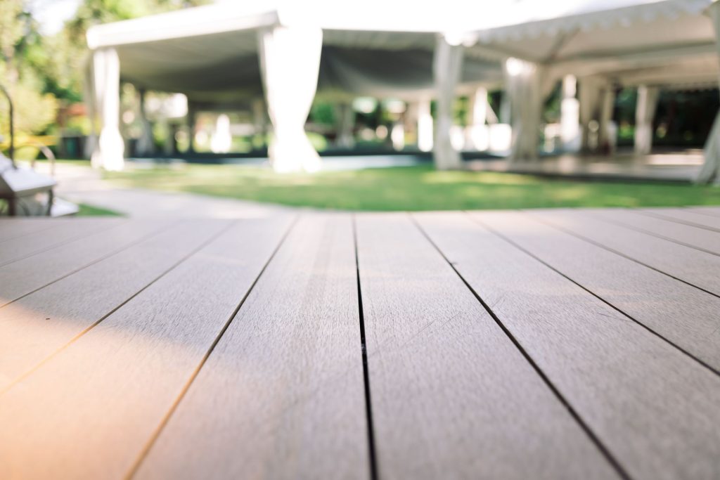 Outdoor garden area | Featured image for the Learning about Fibre Cement Decking – Our Informative Guide blog for BetaBoard